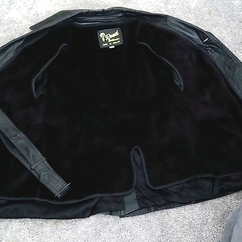 Leather Jacket - Picture 4 of 9